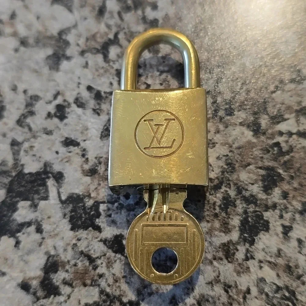 Louis Vuitton Gold Padlock with Key #215